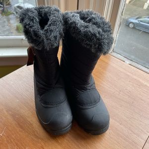 Winter boots